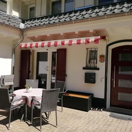 Holiday Near The Forest In Apartman